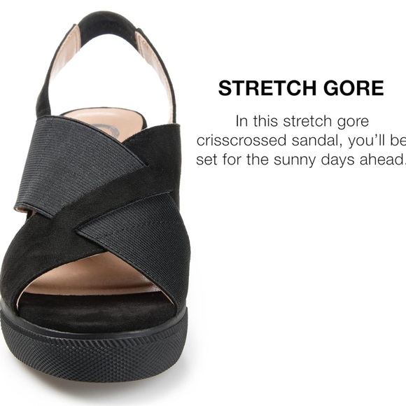 Journee Collection Women's Ronnie
Wedge Sandal, Size 9, Very Good Condition - Picture 2 of 13